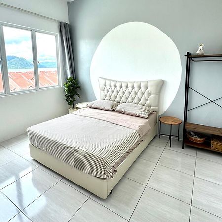 Full Moon Apartment Kuah Exterior foto