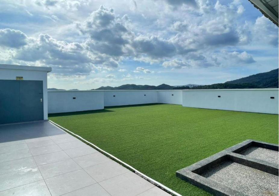 Full Moon Apartment Kuah Exterior foto